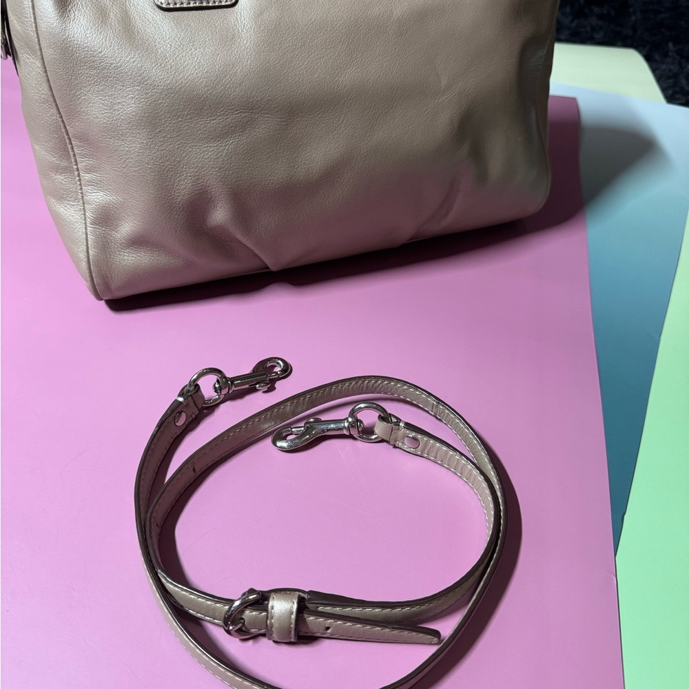 EOC Coach Metallic Beige Leather Satchel - Picture 11 of 13